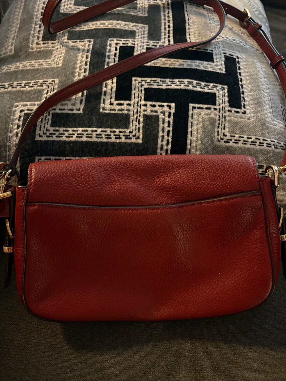Michael Kors Crossbody Bag - Picture 5 of 8